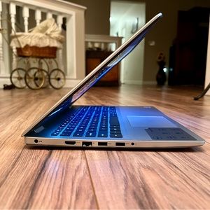 Dell Inspiron 15 5000